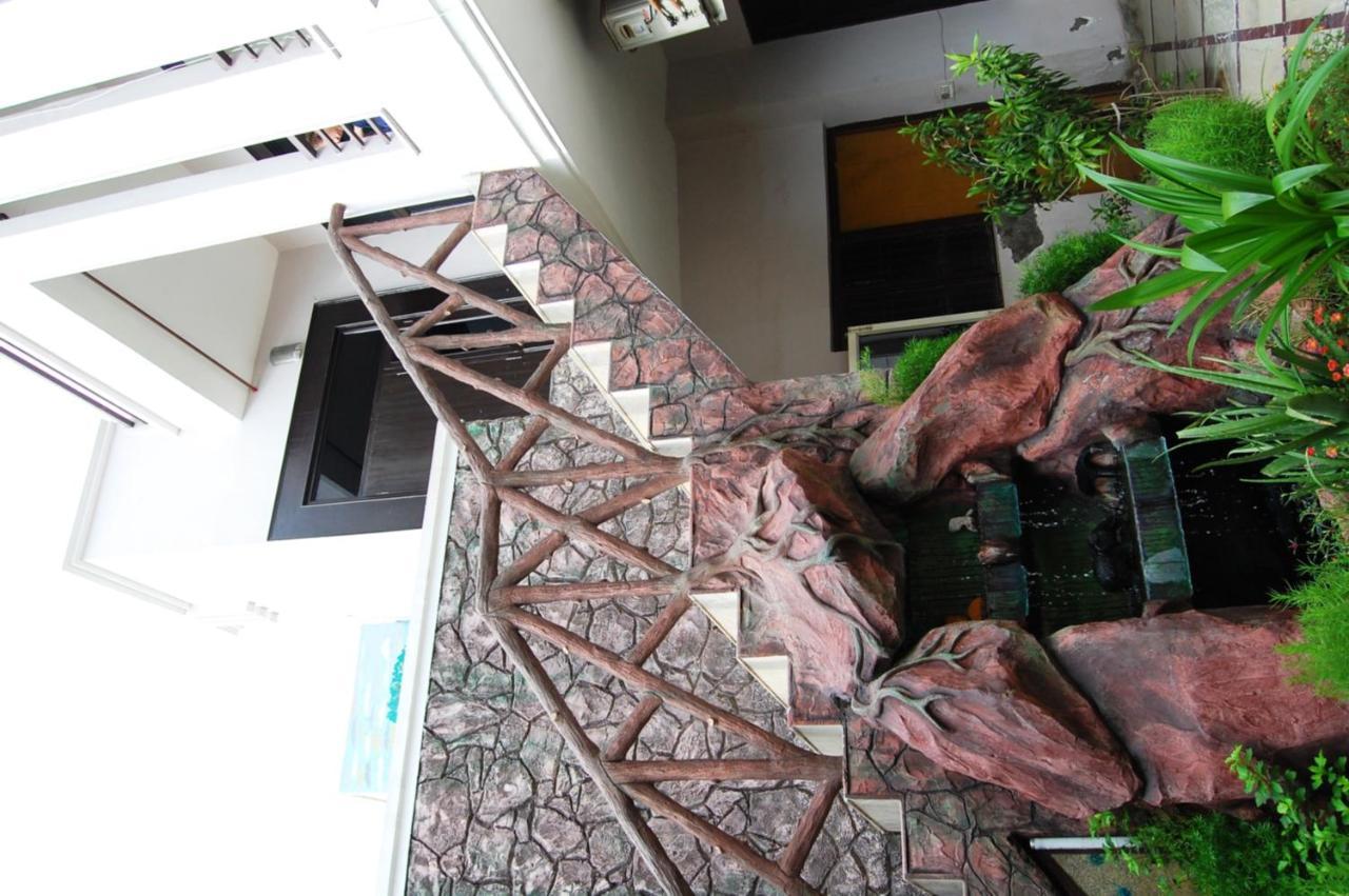 Sai Home Stay Bed & Breakfast- Near Tajmahal อัครา ภายนอก รูปภาพ