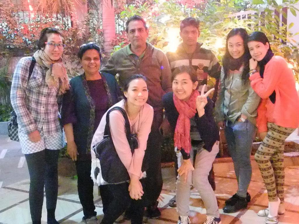 Sai Home Stay Bed & Breakfast- Near Tajmahal อัครา ภายนอก รูปภาพ