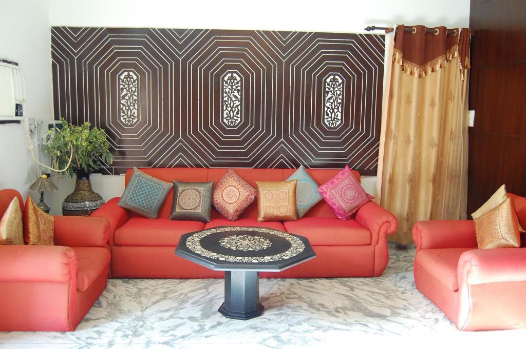 Sai Home Stay Bed & Breakfast- Near Tajmahal อัครา ภายนอก รูปภาพ