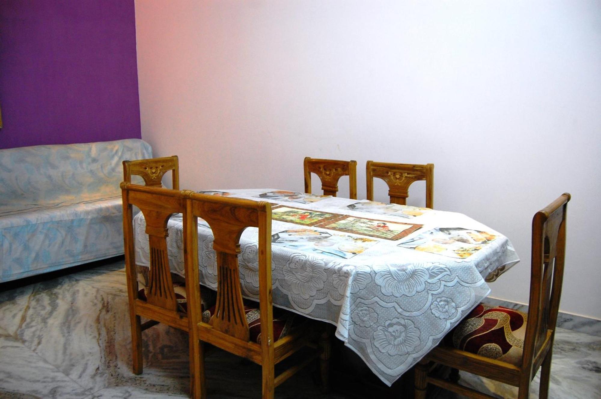 Sai Home Stay Bed & Breakfast- Near Tajmahal อัครา ภายนอก รูปภาพ